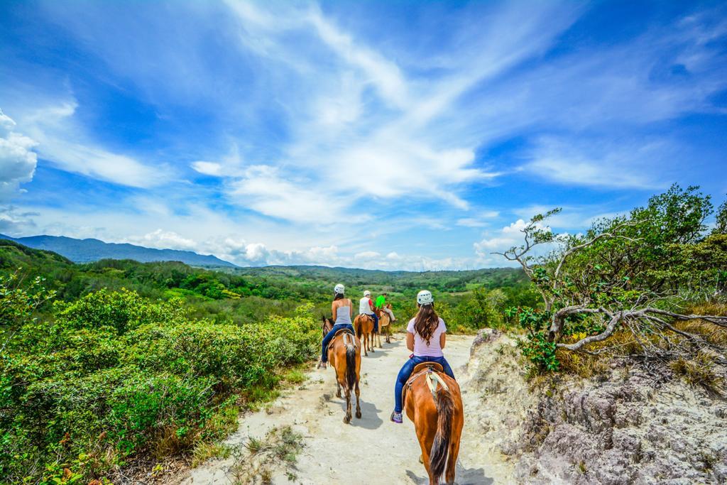 Hotel Vida Aventura Ranch Tanques Esterno foto
